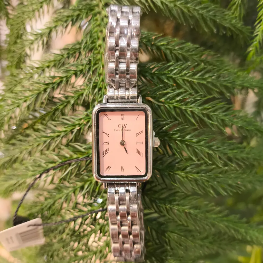 ساعت DW(دنیل ولینگتون)زنانه مستطیل